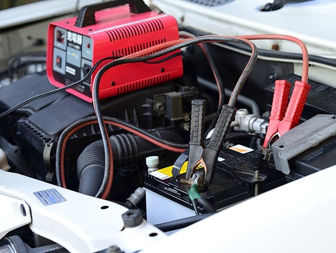 چگونه باتری خودرو خود را شارژ کنیم؟