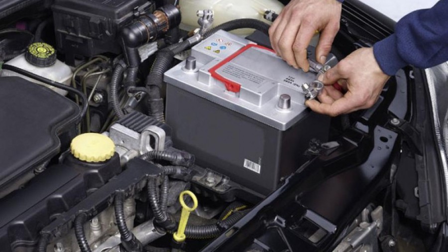 بررسی باتری خشک ماشین و مزایا و معایب آن